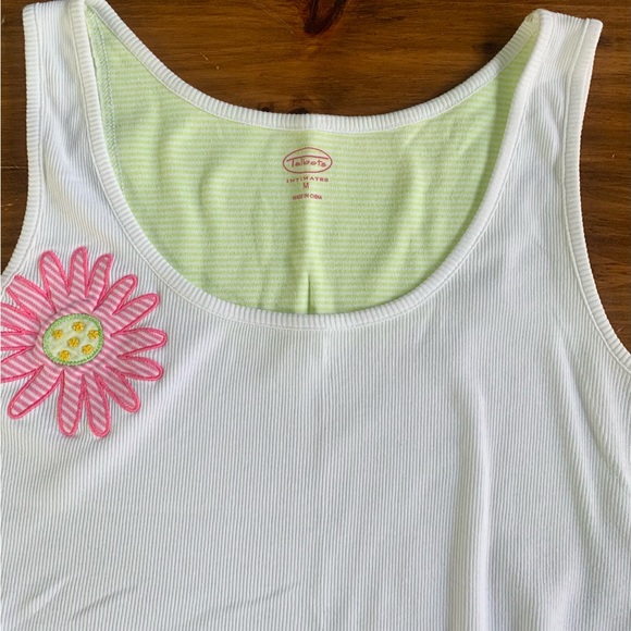 TALBOTS White Tank Top with Appliquéd Beaded Flower, Size Medium. - Picture 6 of 7